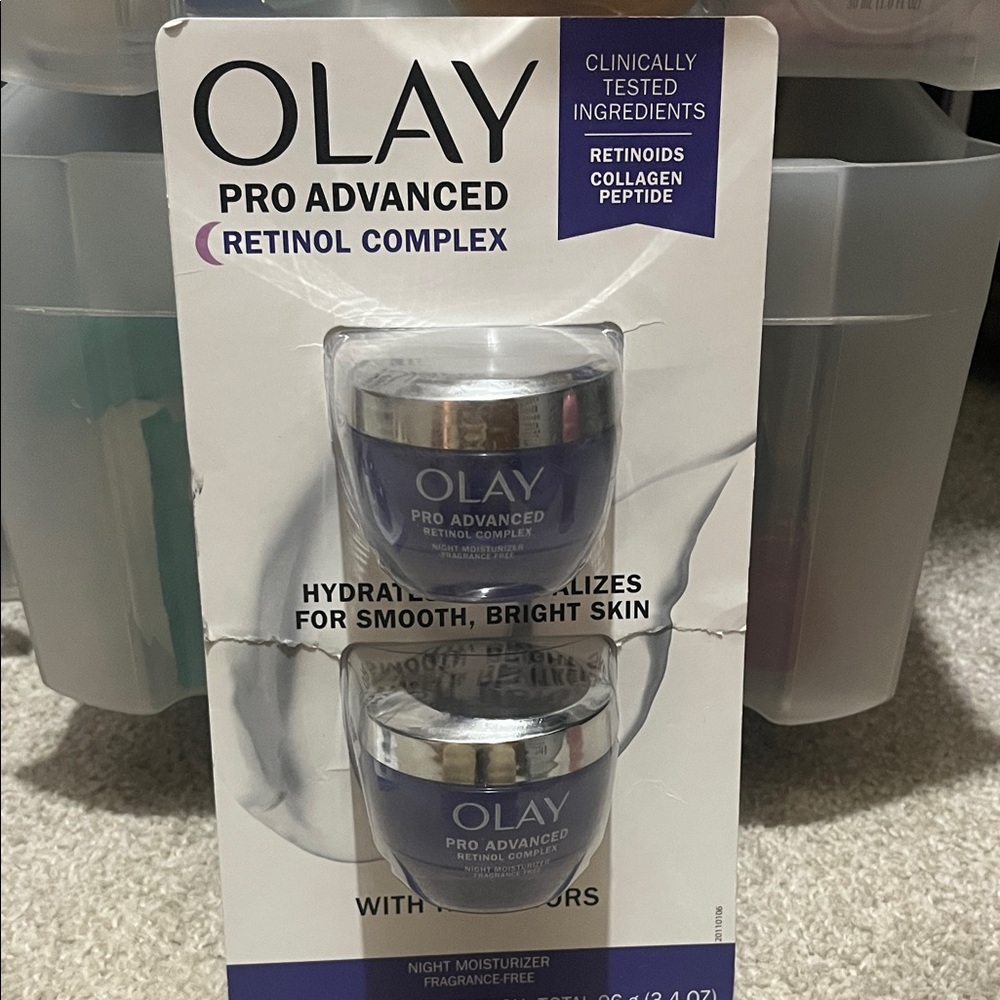 OLAY Pro Advanced Retinol Complex Night Moisturizer - Purple and White Packaging